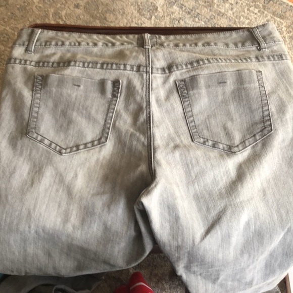 Torrid Grey Denim Jeans - Size 22R - Picture 7 of 7